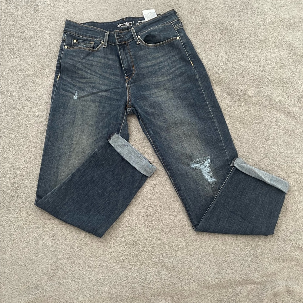 Women's Cropped Jeans in Dark Blue